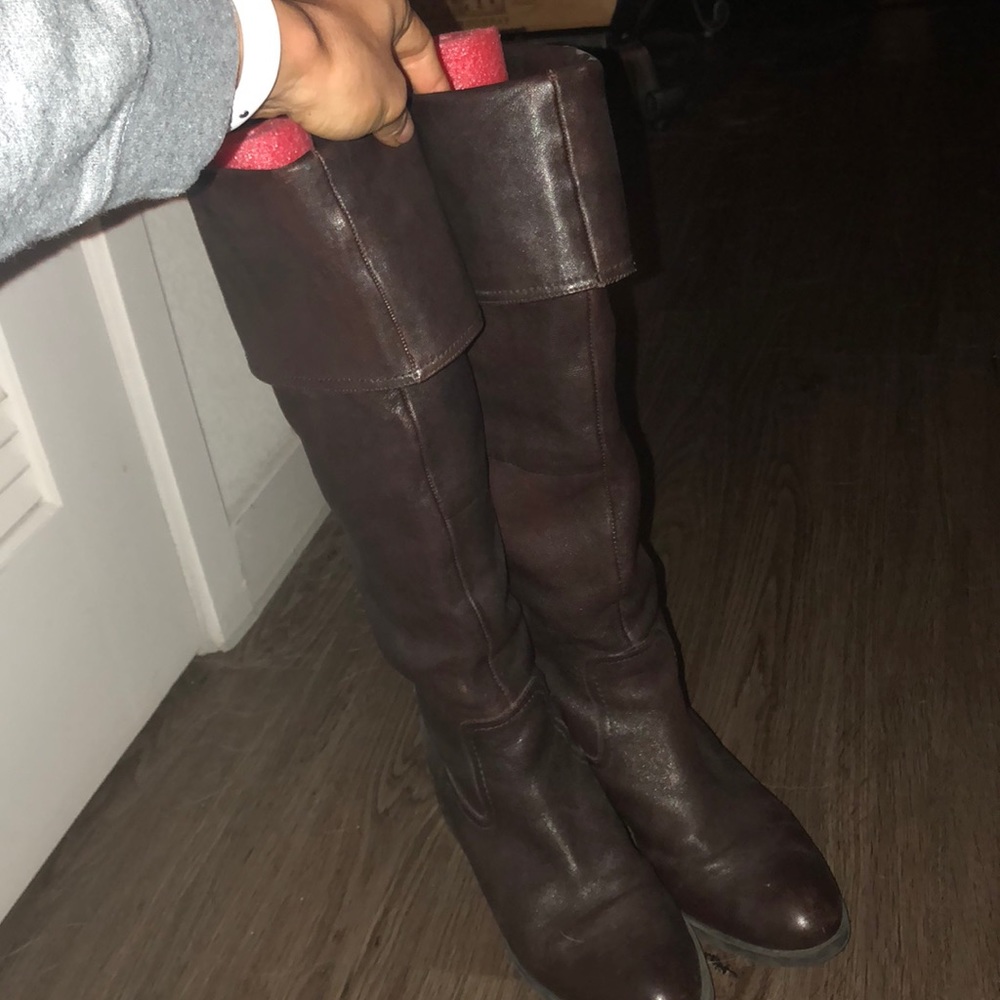 Jessica Simpson Ladies Leather Boots